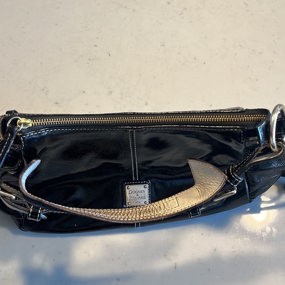 Black Patent Dooney & Bourke Purse - Picture 8 of 16